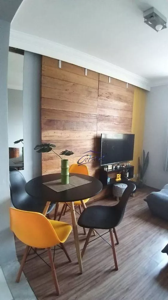 Apartamento à venda com 2 quartos, 45m² - Foto 2