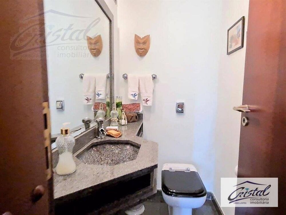 Apartamento à venda com 4 quartos, 226m² - Foto 4