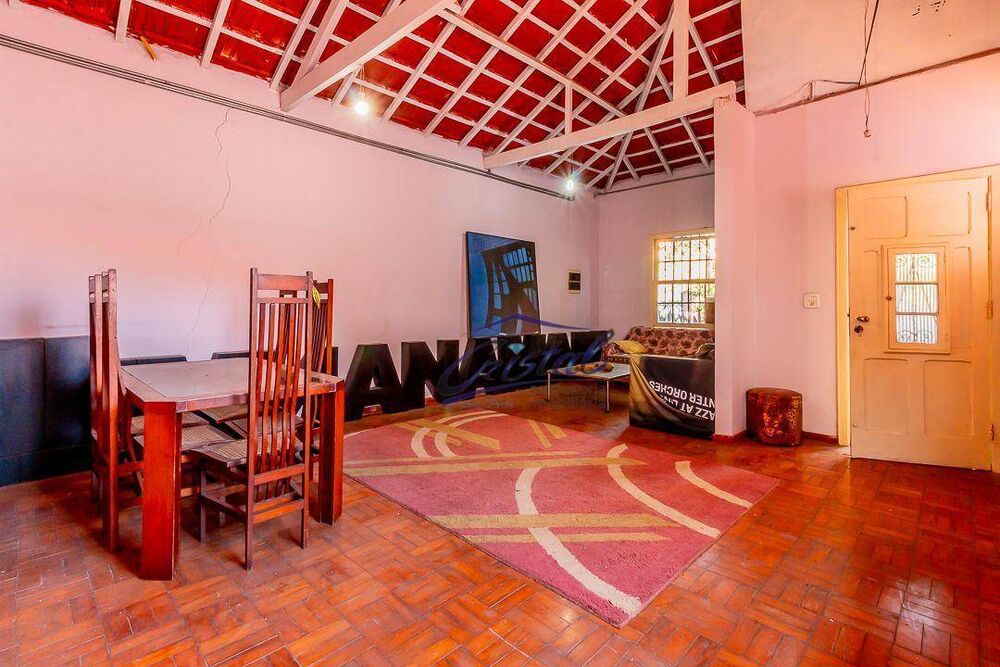 Casa, 4 quartos, 350 m² - Foto 1