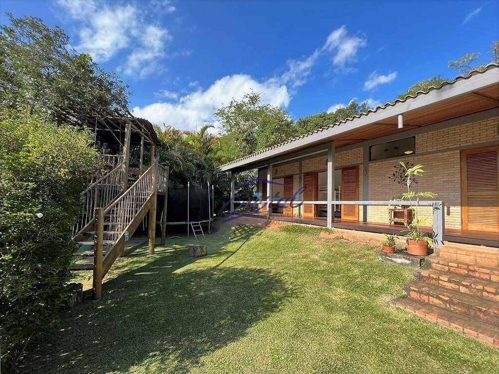 Casa de Condomínio à venda com 5 quartos, 382m² - Foto 9