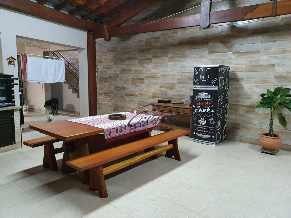 Casa, 3 quartos, 400 m² - Foto 2