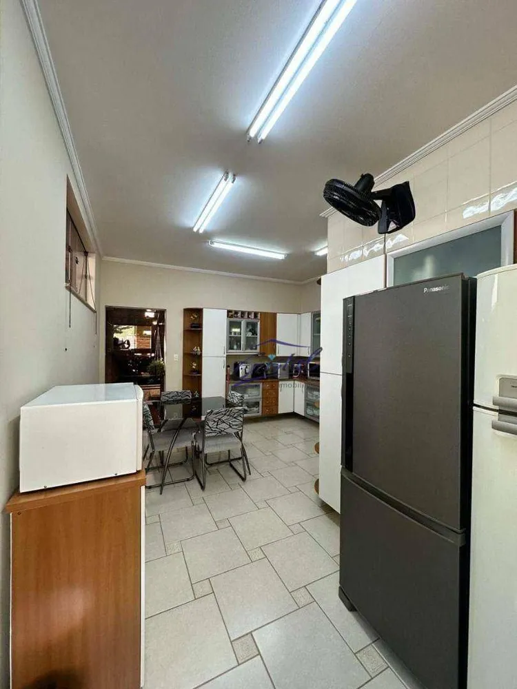 Casa, 3 quartos, 400 m² - Foto 1