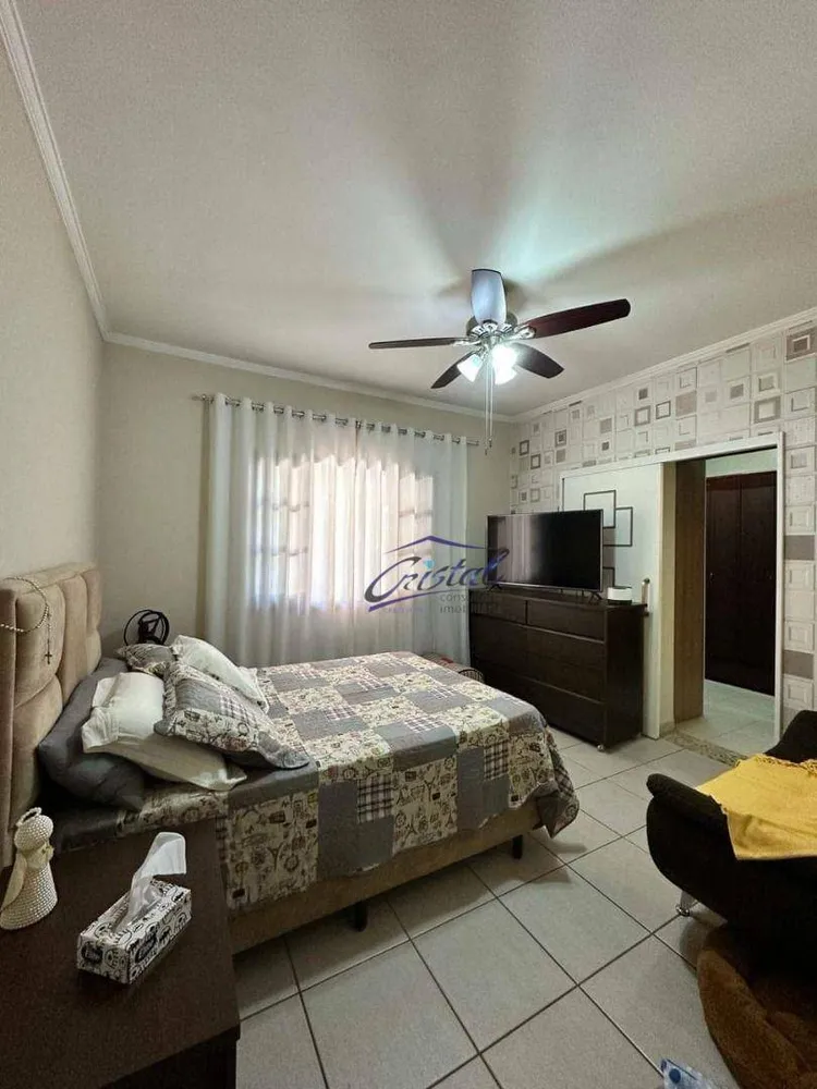 Casa, 3 quartos, 400 m² - Foto 3
