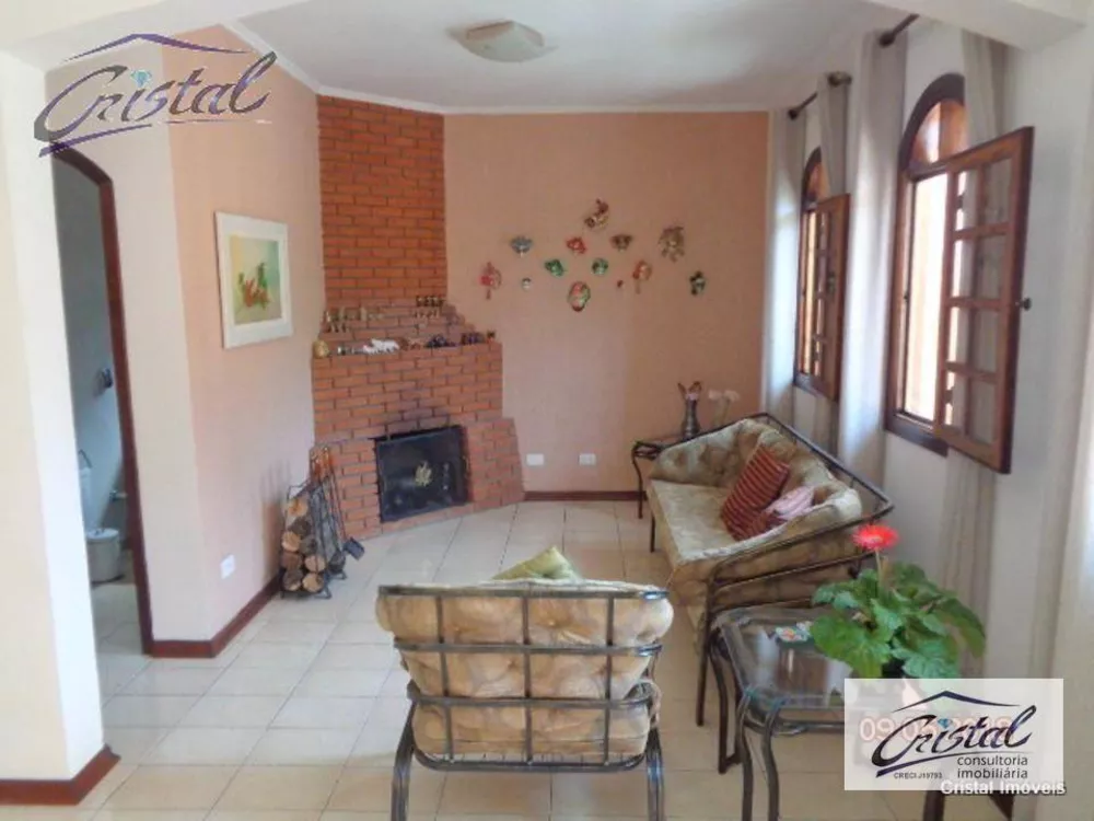 Casa, 4 quartos, 240 m² - Foto 2