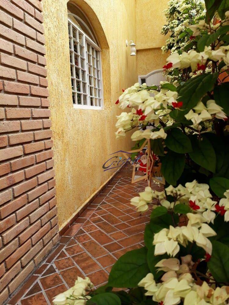 Casa à venda com 4 quartos, 170m² - Foto 7