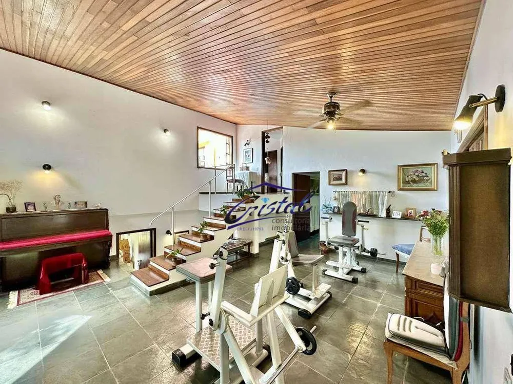 Casa, 4 quartos, 218 m² - Foto 9