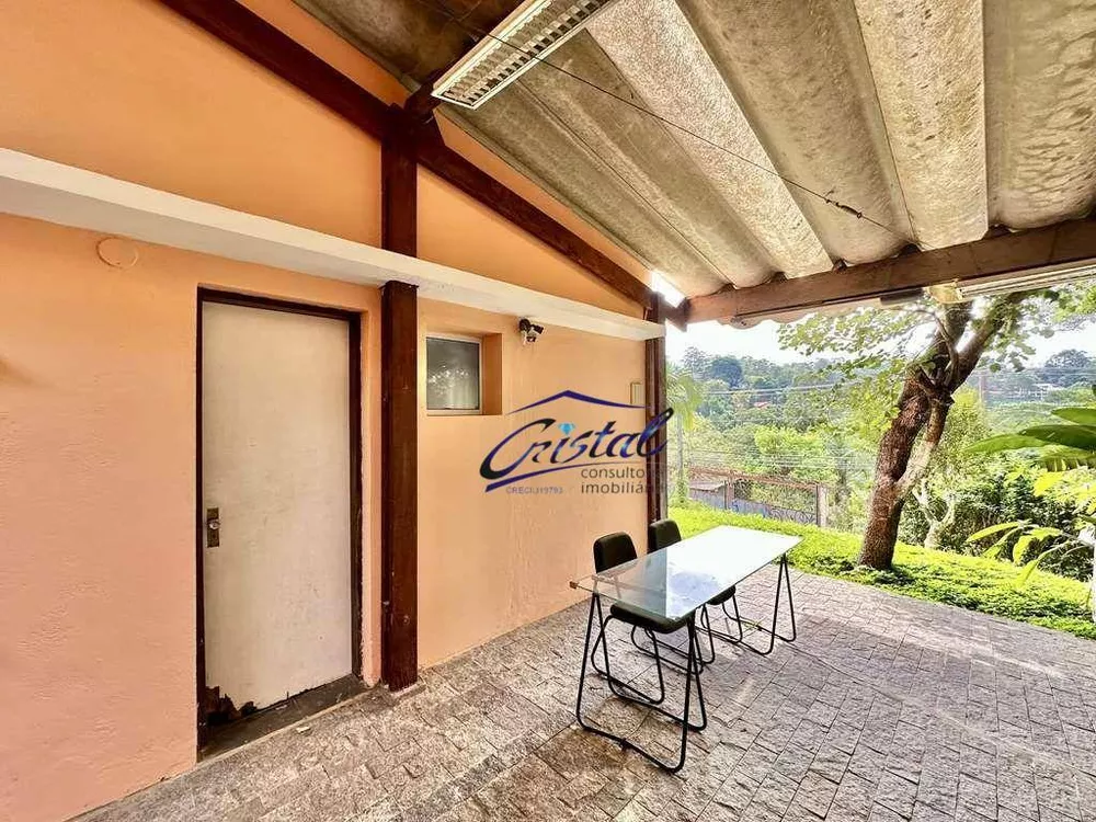 Casa, 4 quartos, 218 m² - Foto 1