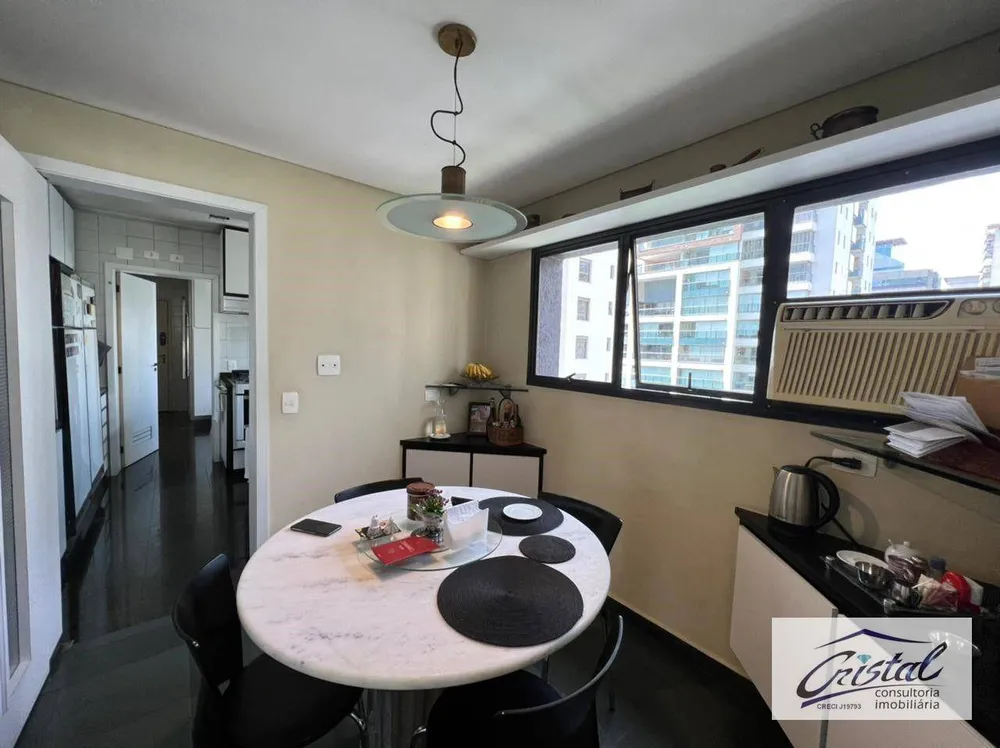 Apartamento, 3 quartos, 220 m² - Foto 5