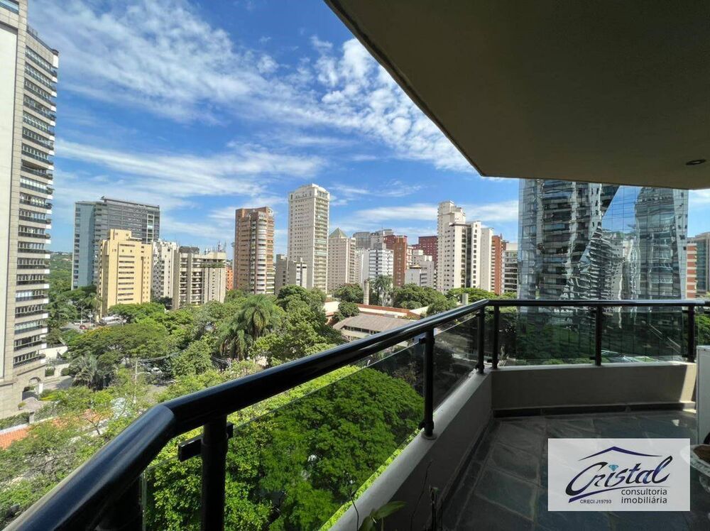 Apartamento, 3 quartos, 220 m² - Foto 2