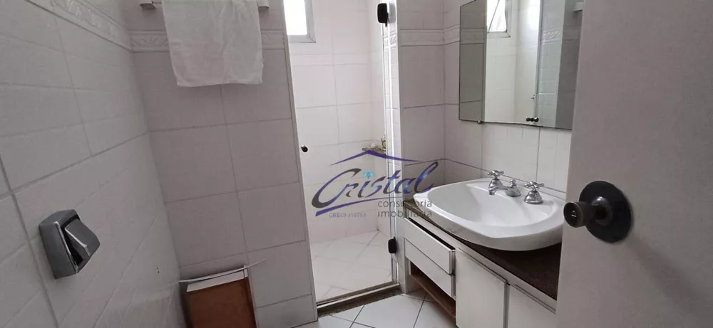Apartamento, 3 quartos, 226 m² - Foto 2