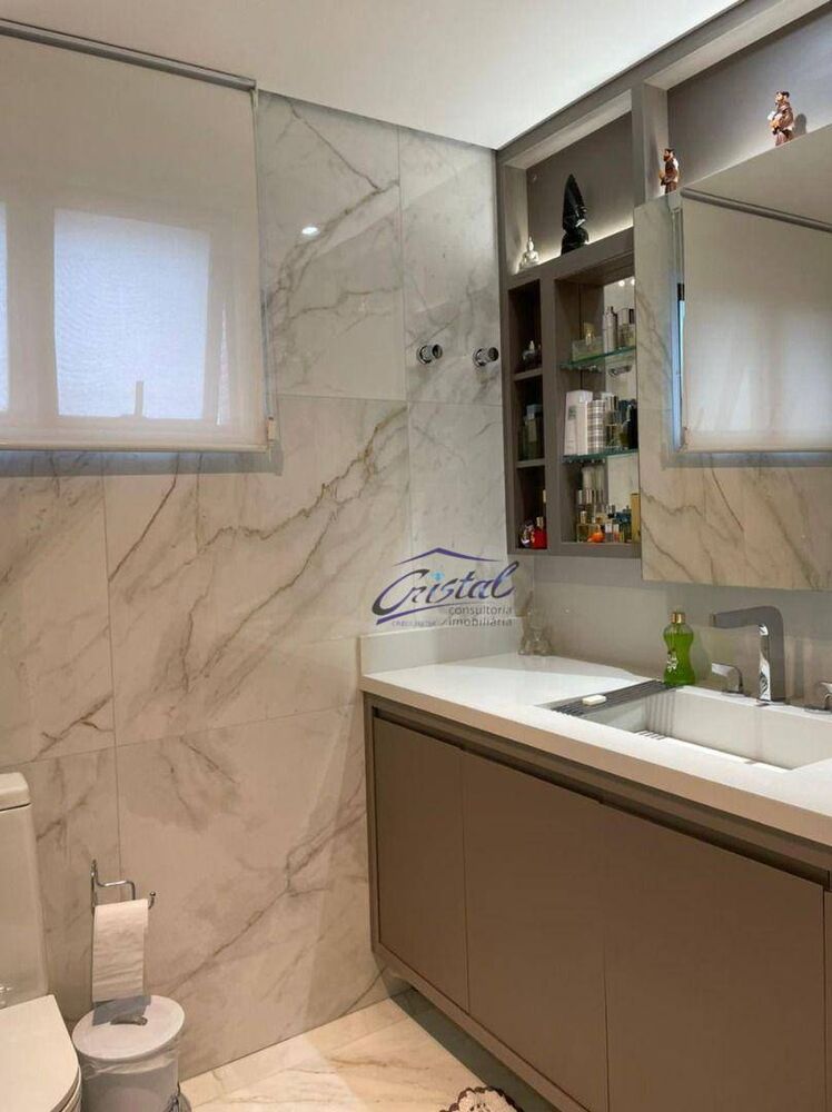 Apartamento à venda com 3 quartos, 257m² - Foto 7