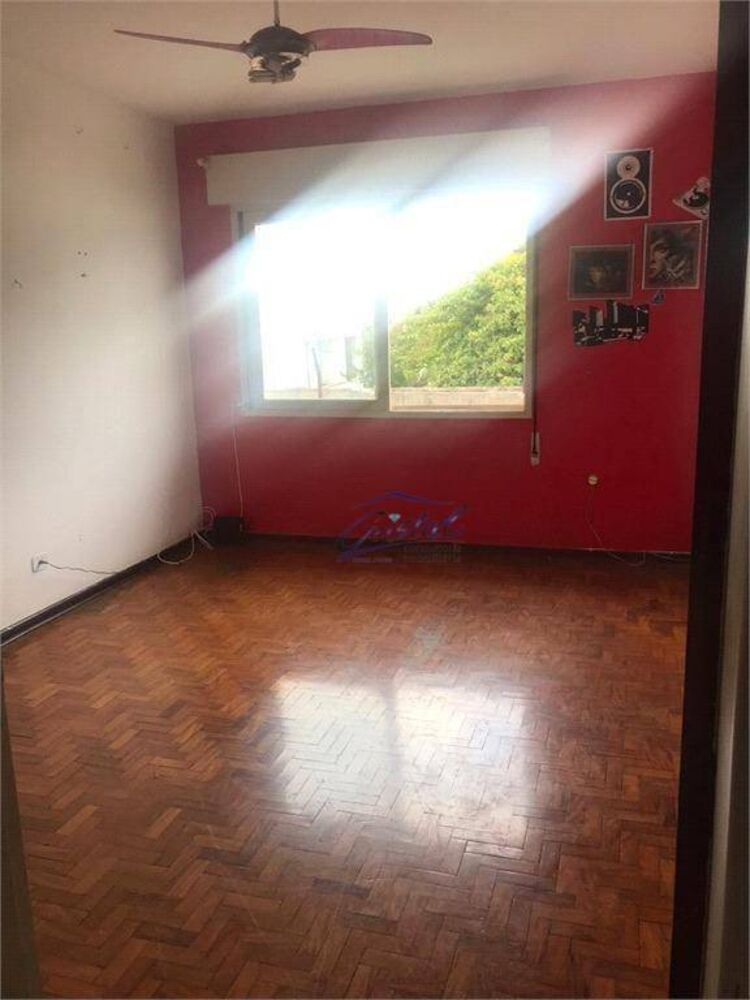Casa à venda com 4 quartos, 265m² - Foto 4