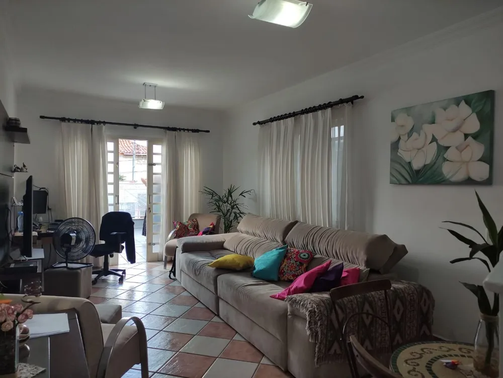 Casa, 3 quartos, 180 m² - Foto 2