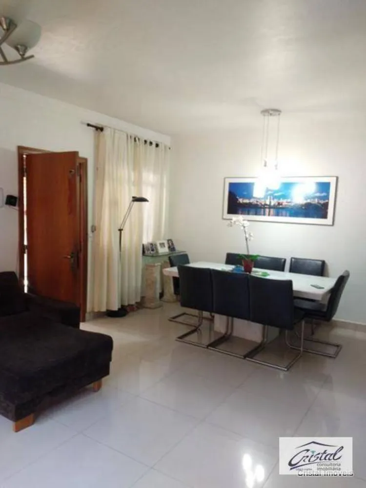 Casa, 3 quartos, 250 m² - Foto 3