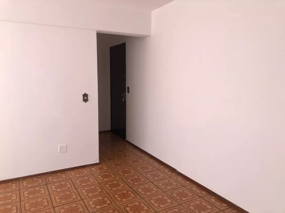 Apartamento para alugar com 2 quartos, 58m² - Foto 6