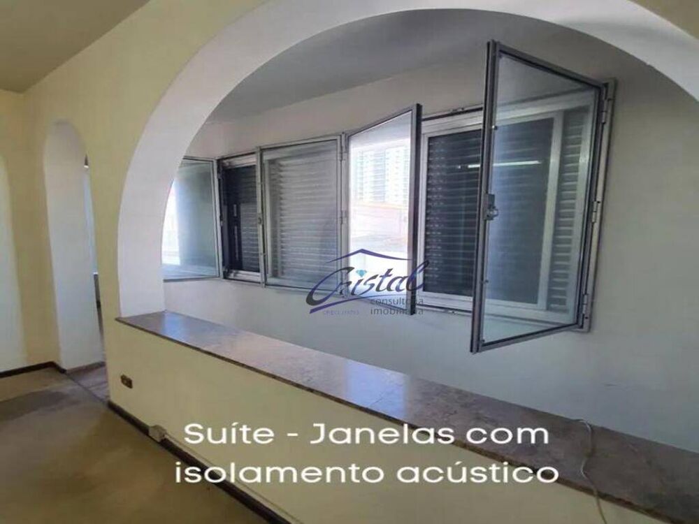 Casa à venda com 4 quartos, 320m² - Foto 6