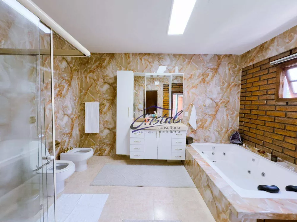 Casa, 7 quartos, 2500 m² - Foto 8