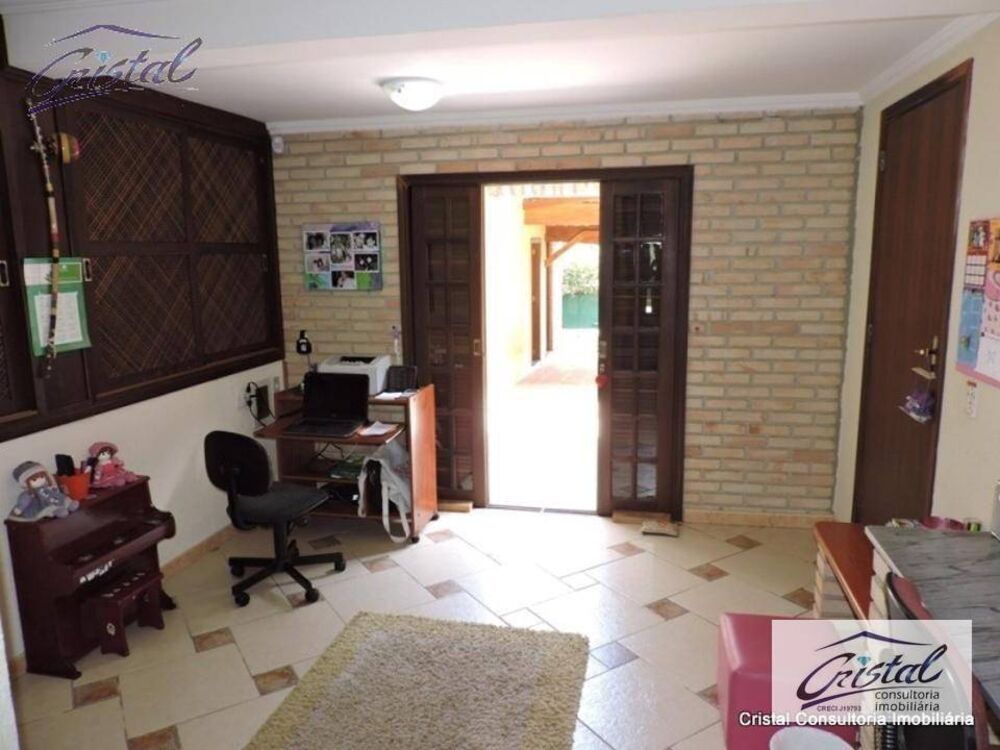 Casa de Condomínio à venda com 5 quartos, 530m² - Foto 2