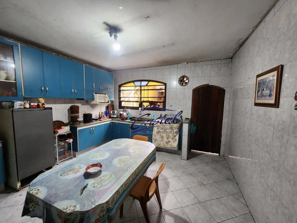 Casa, 4 quartos, 200 m² - Foto 4