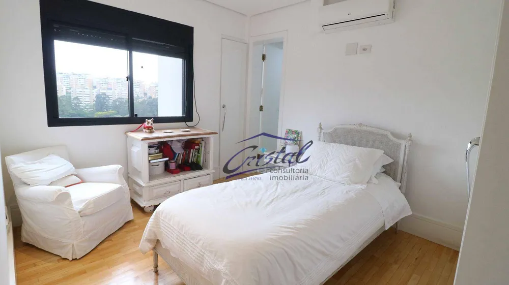 Apartamento, 4 quartos, 234 m² - Foto 5