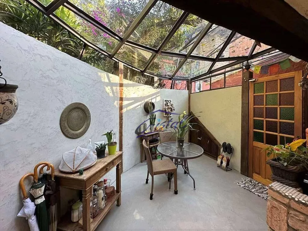 Casa, 5 quartos, 334 m² - Foto 2