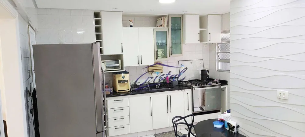 Apartamento, 3 quartos, 216 m² - Foto 4