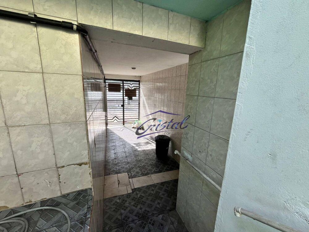 Casa à venda com 7 quartos, 197m² - Foto 8