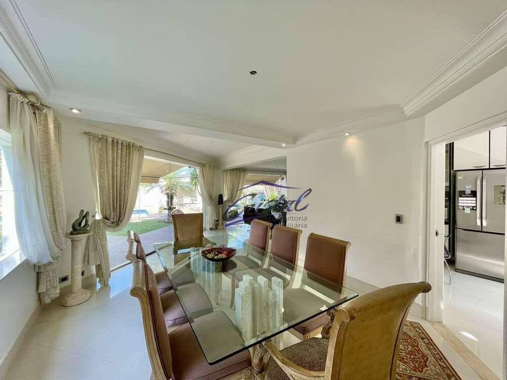 Casa de Condomínio à venda com 4 quartos, 800m² - Foto 1