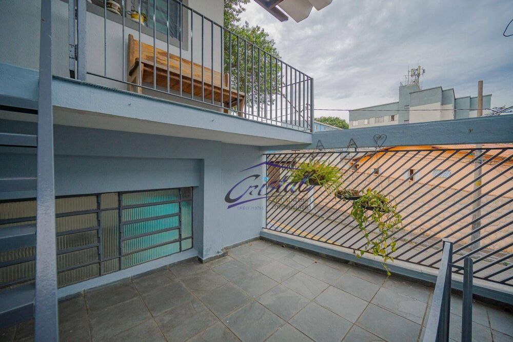 Casa à venda com 3 quartos, 331m² - Foto 10