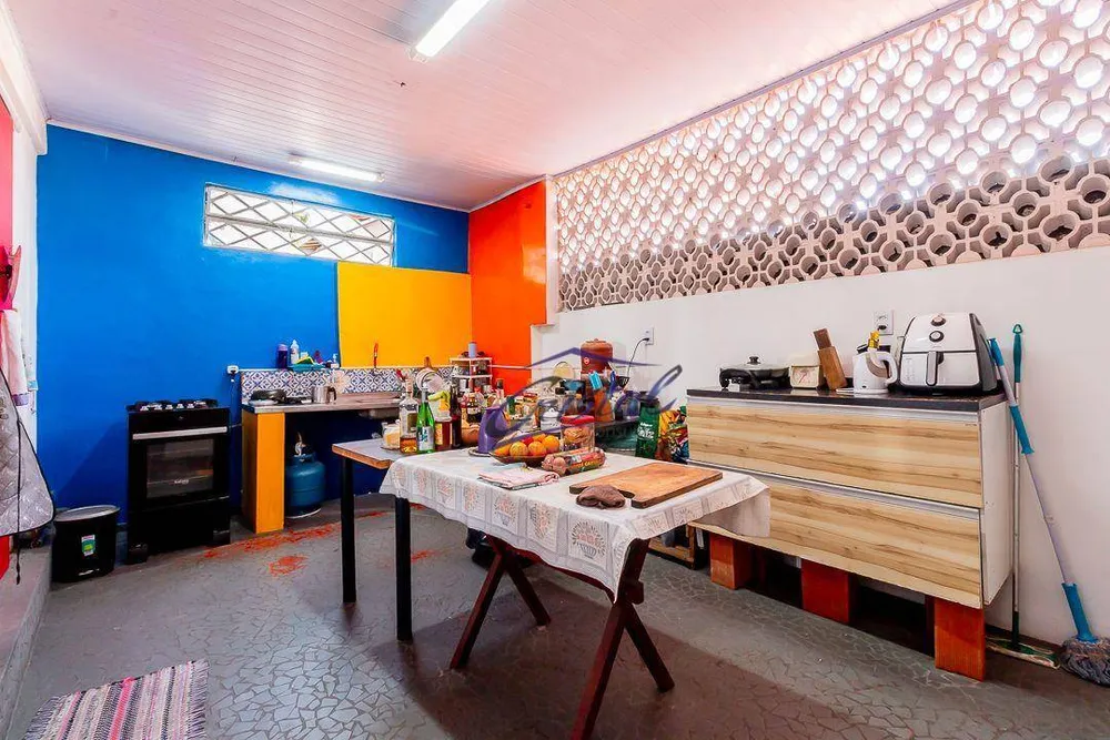 Casa, 4 quartos, 265 m² - Foto 4