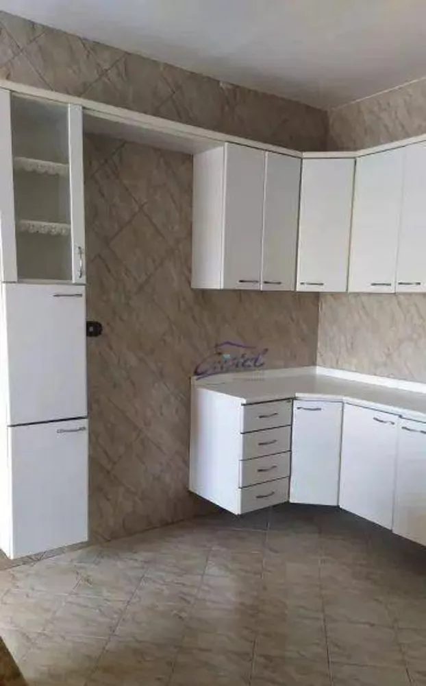 Casa à venda com 3 quartos, 100m² - Foto 3