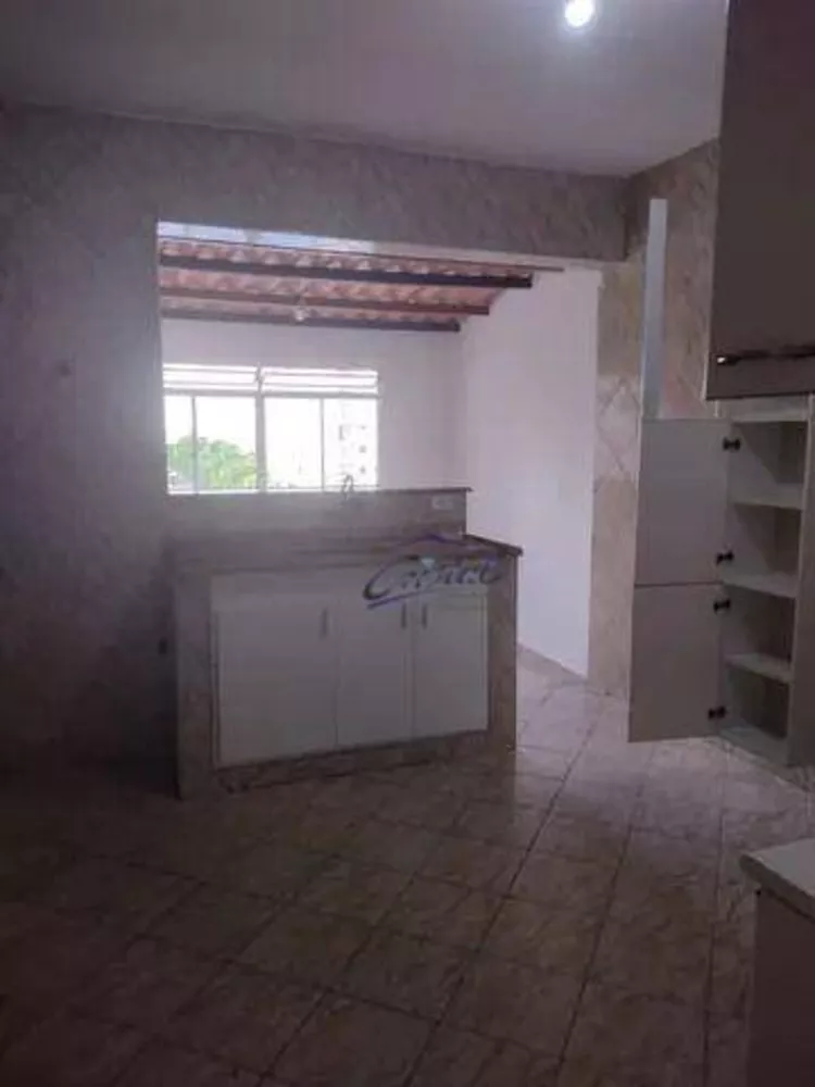 Casa à venda com 3 quartos, 100m² - Foto 6