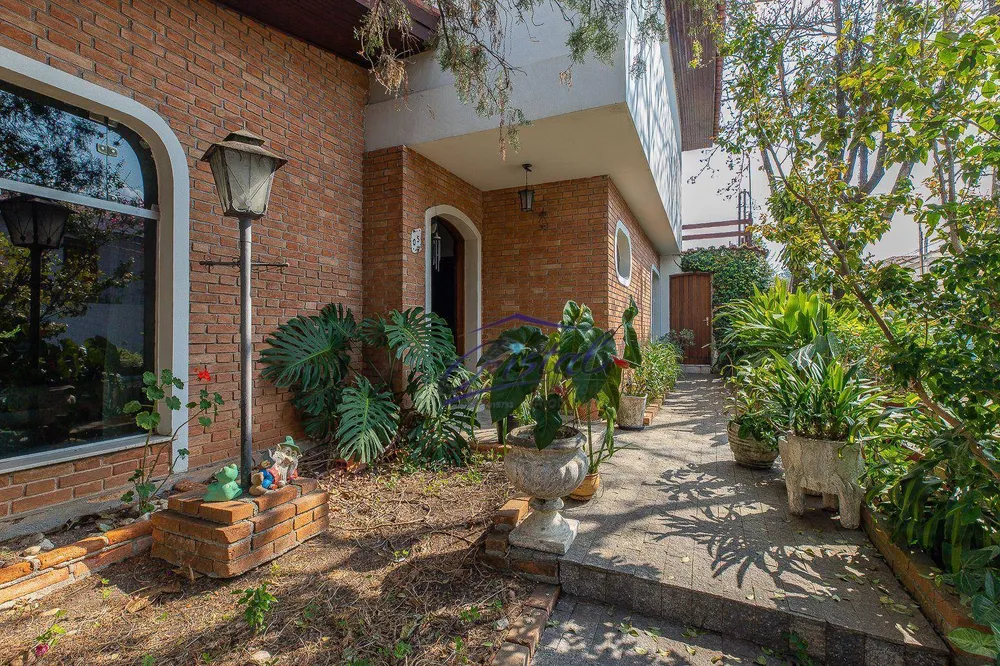 Casa, 4 quartos, 265 m² - Foto 2