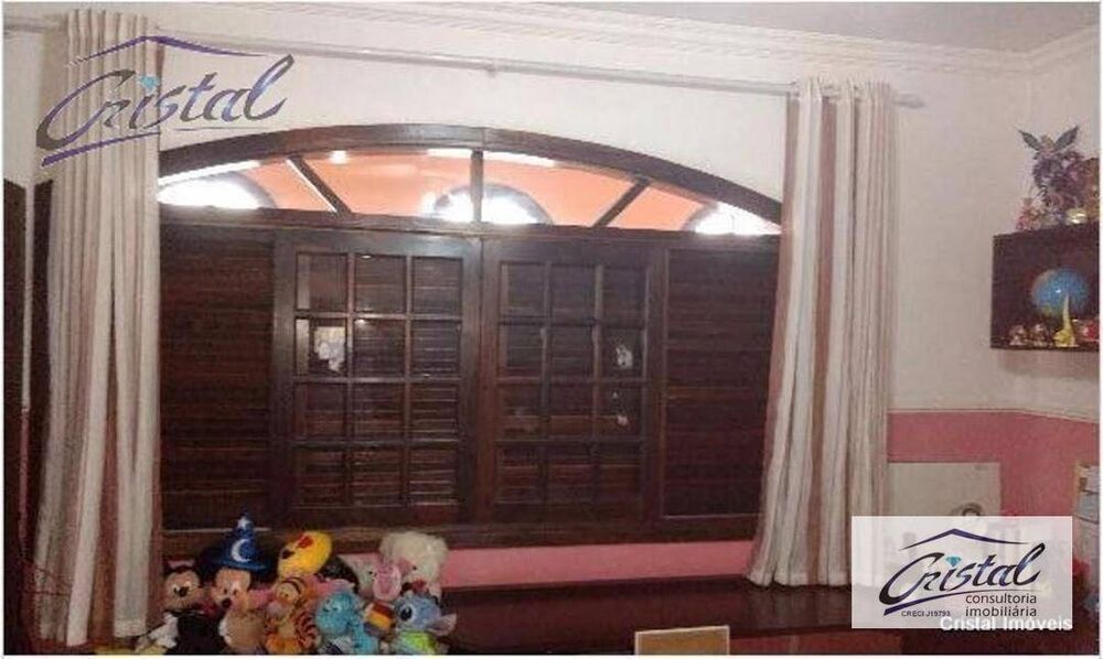 Casa, 3 quartos, 200 m² - Foto 13