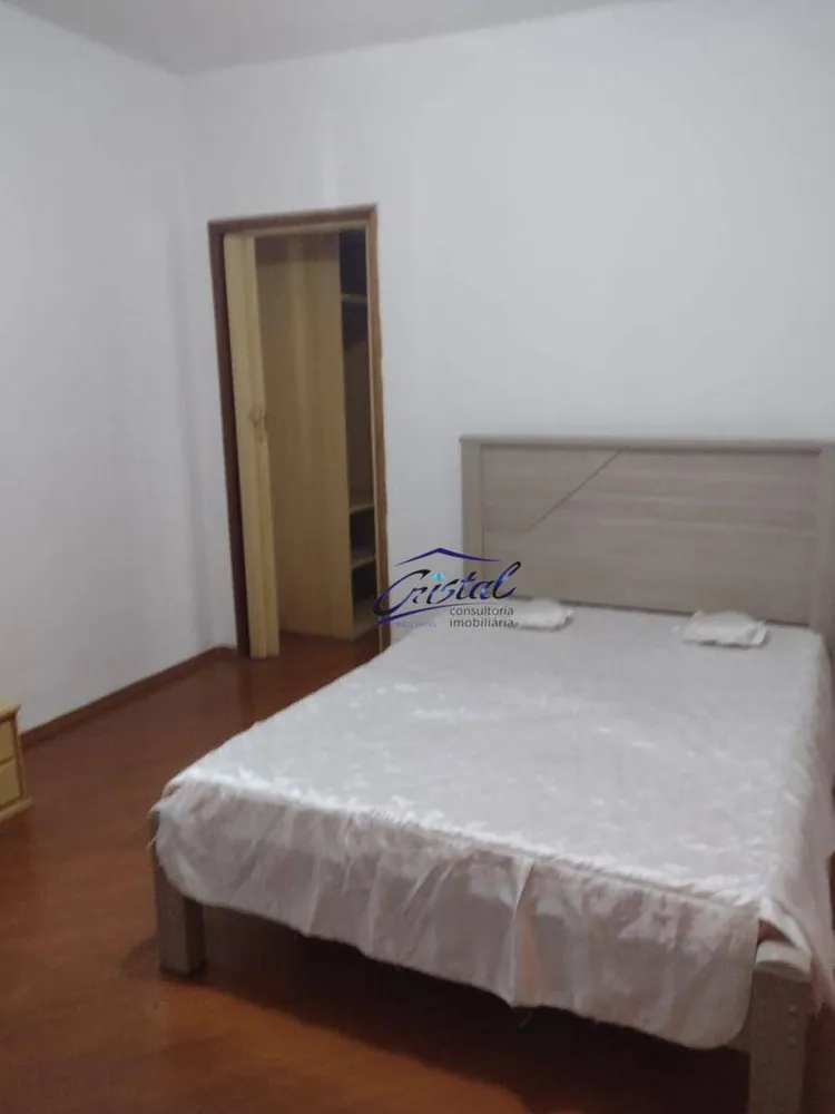 Casa, 3 quartos, 245 m² - Foto 7