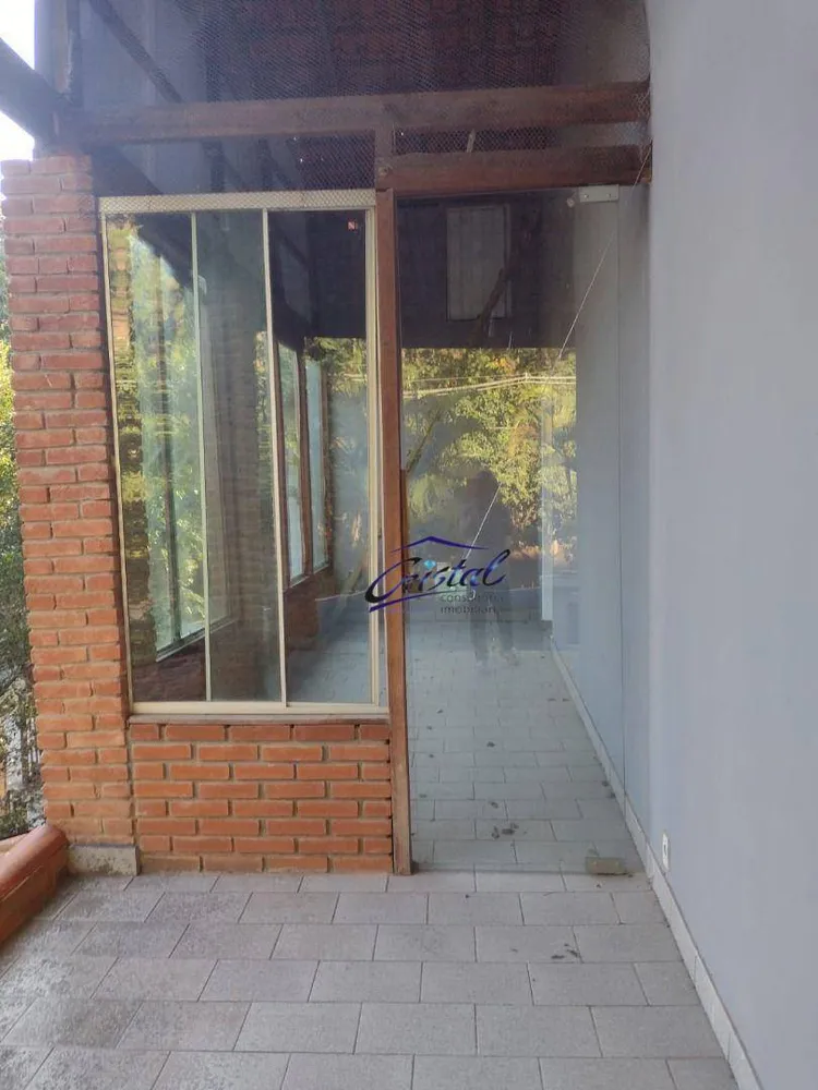 Casa, 3 quartos, 245 m² - Foto 1