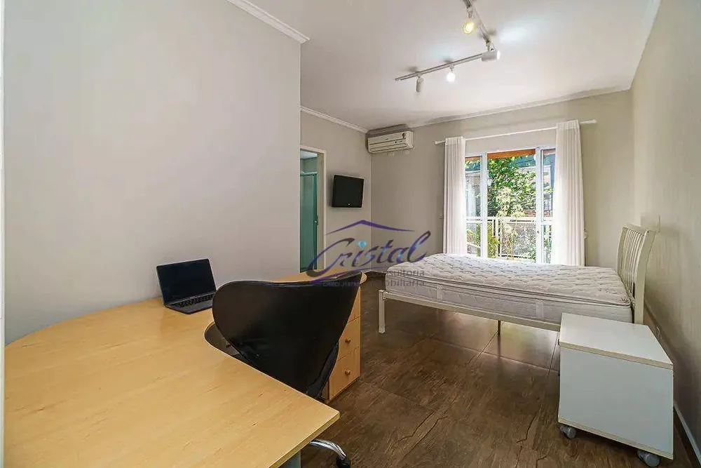 Casa, 4 quartos, 270 m² - Foto 8
