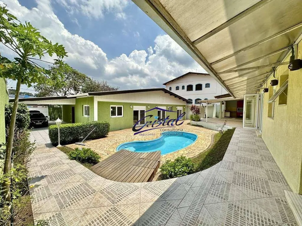 Casa, 8 quartos, 383 m² - Foto 1
