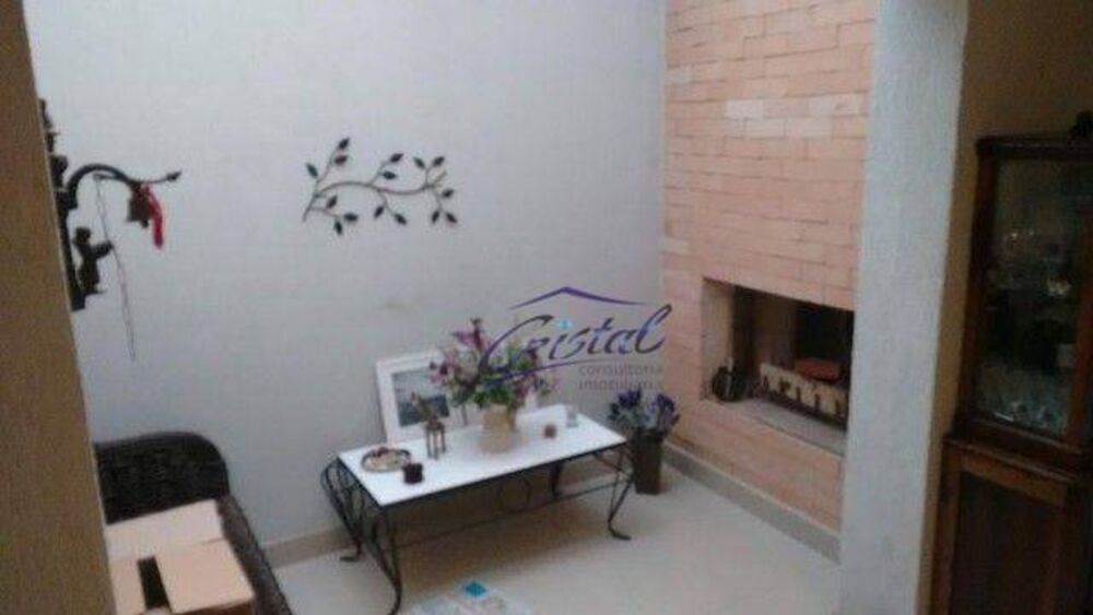 Casa, 3 quartos, 220 m² - Foto 1