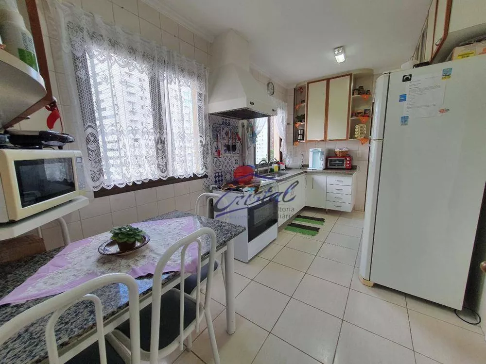 Apartamento, 3 quartos, 140 m² - Foto 12