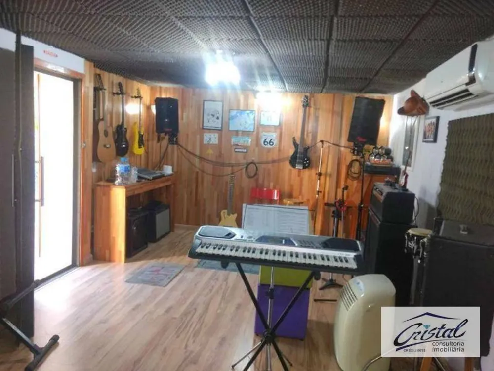 Casa, 3 quartos, 218 m² - Foto 7