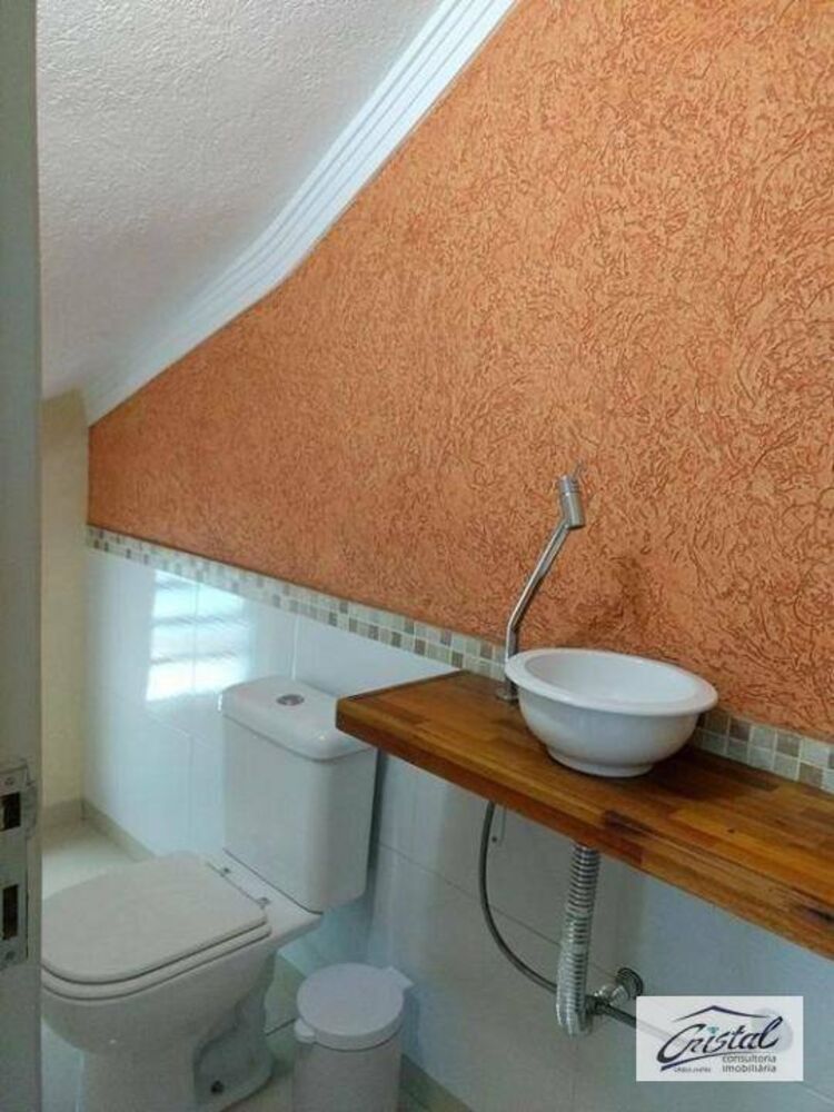 Casa, 3 quartos, 218 m² - Foto 2