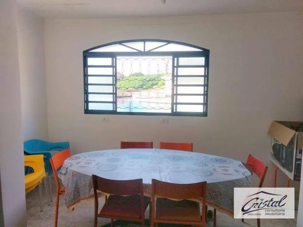 Casa, 3 quartos, 218 m² - Foto 15