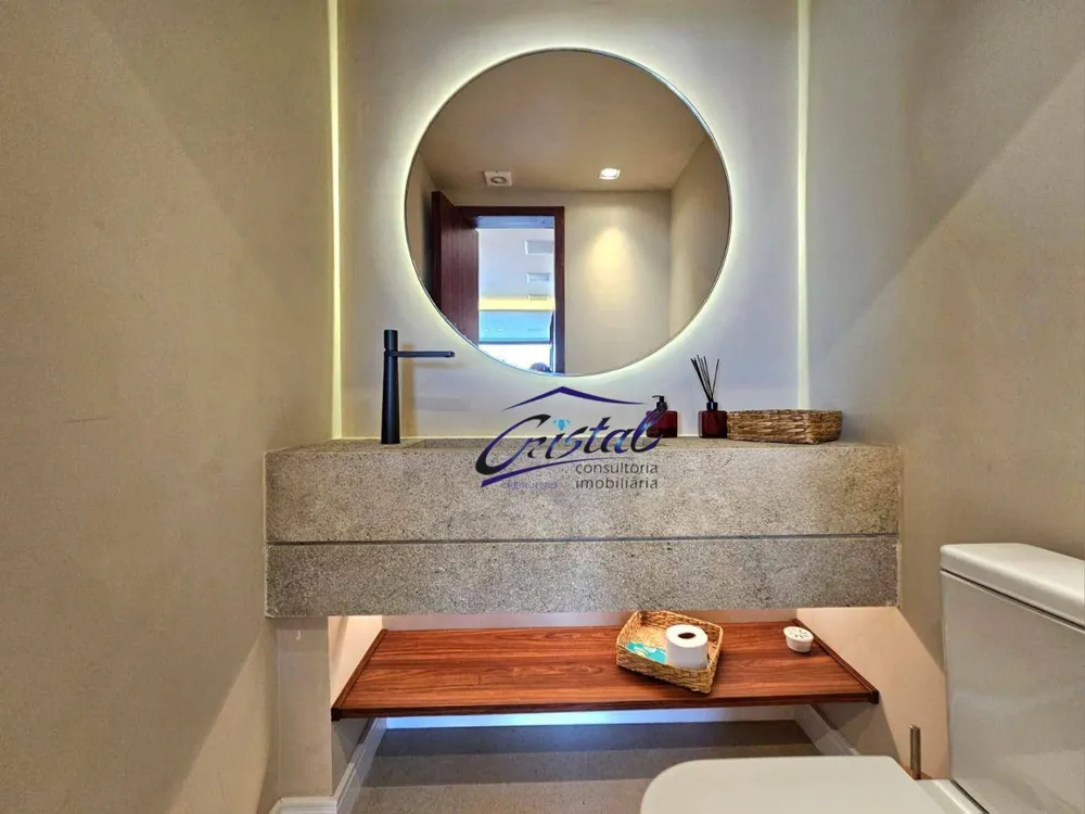 Apartamento, 3 quartos, 146 m² - Foto 1