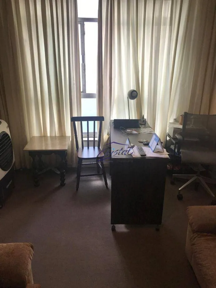 Apartamento, 3 quartos, 240 m² - Foto 4