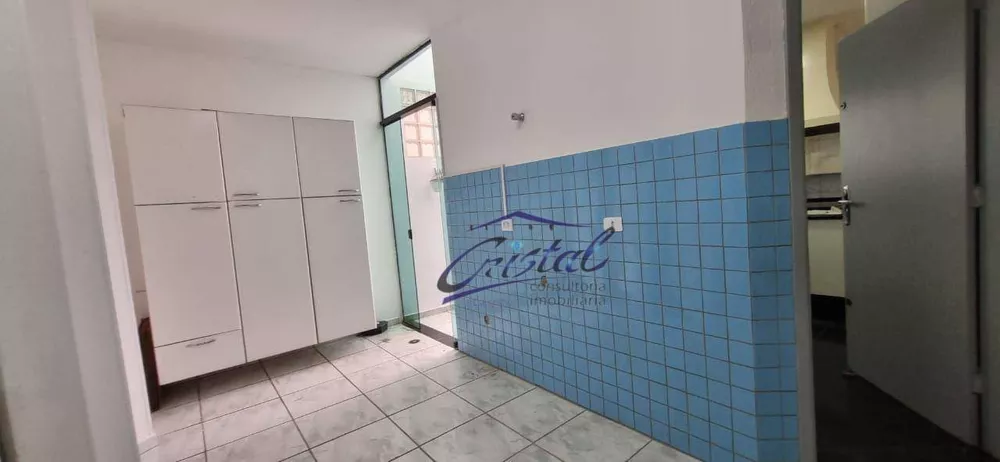 Casa, 3 quartos, 295 m² - Foto 10