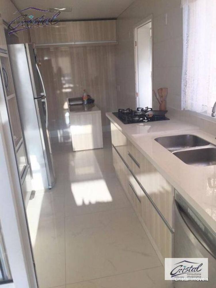 Apartamento à venda com 3 quartos, 143m² - Foto 7