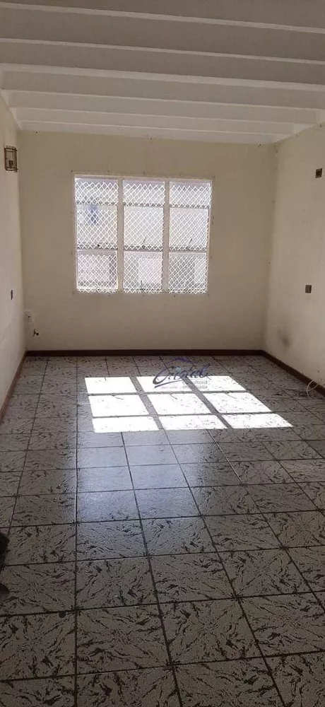 Apartamento à venda com 2 quartos, 62m² - Foto 1