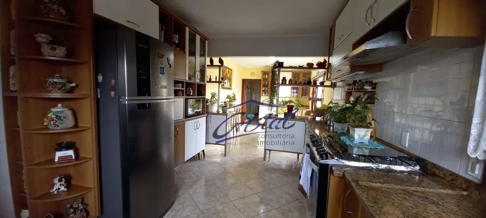 Casa, 4 quartos, 348 m² - Foto 3