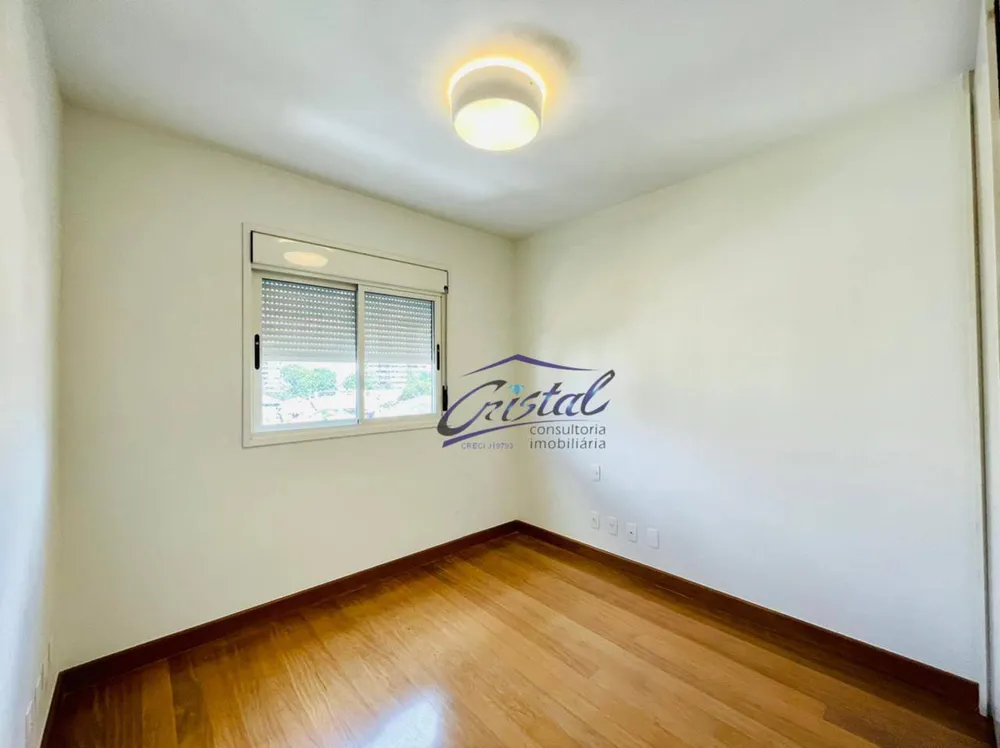 Apartamento, 3 quartos, 215 m² - Foto 1